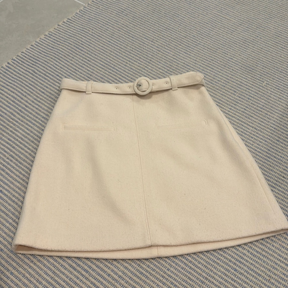 Abercrombie & Fitch Cream Mini Skirt with Belt